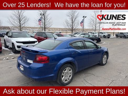 Used 2013 Dodge Avenger SE image 10