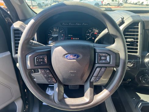 Used 2018 Ford F150 XL w/ Equipment Group 101A Mid AWD/4WD image 19