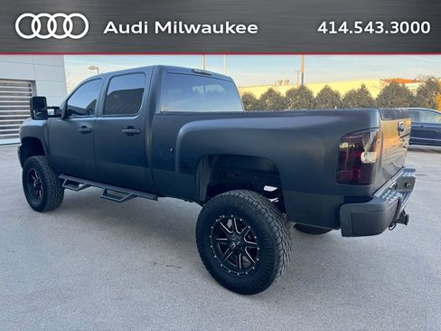 Used 2013 Chevrolet Silverado 2500 LTZ w/ LTZ Plus Package image 5