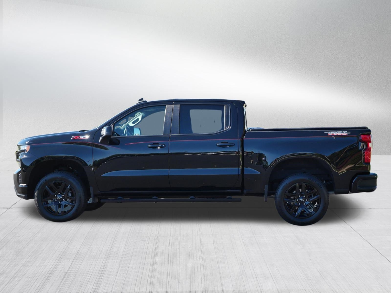 Used 2022 Chevrolet Silverado 1500 LT Trail Boss w/ LT Trail Boss Premium Package AWD/4WD image 4
