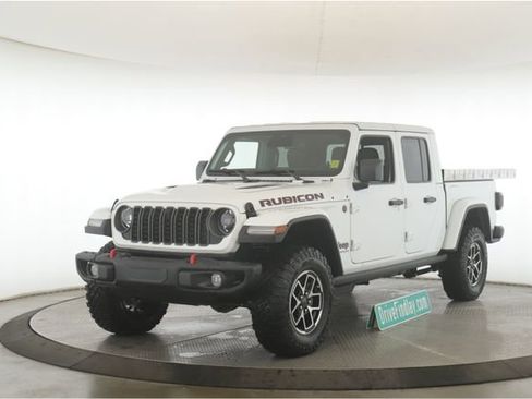 Used 2026 Jeep Gladiator Rubicon image 10