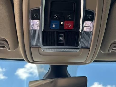 Used 2022 RAM 2500 Laramie image 22