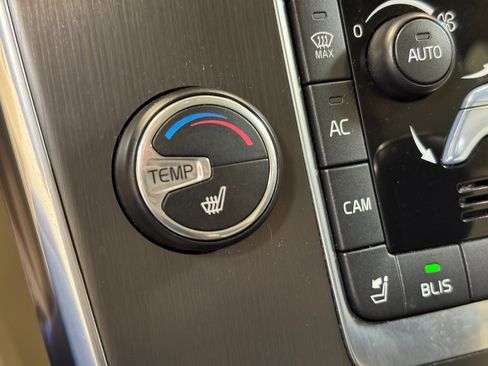 Used 2015 Volvo V60 T5 Premier Plus image 38