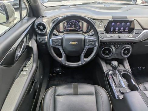 Used 2021 Chevrolet Blazer Premier w/ Driver Confidence II Package FWD image 17