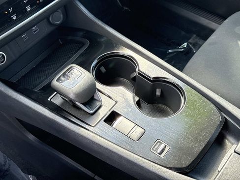 Certified 2023 Nissan Rogue S image 25