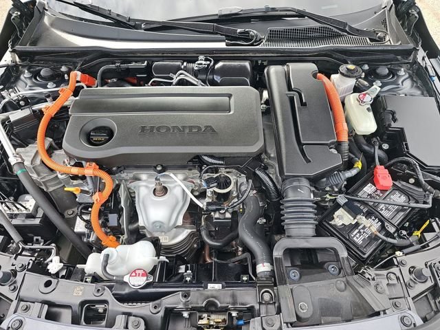 Used 2025 Honda Civic Sport Touring image 14