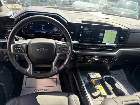Certified 2022 Chevrolet Silverado 1500 RST w/ Convenience Package II AWD/4WD image 21