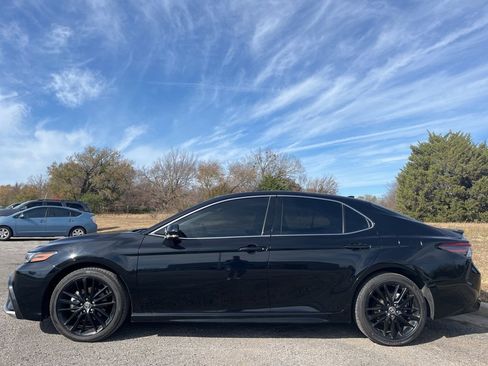 Used 2024 Toyota Camry XSE image 7