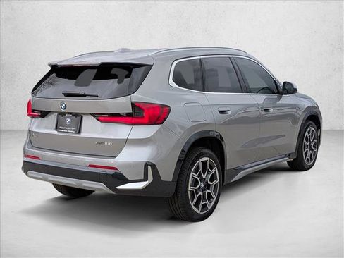 New 2026 BMW X1 xDrive28i image 2