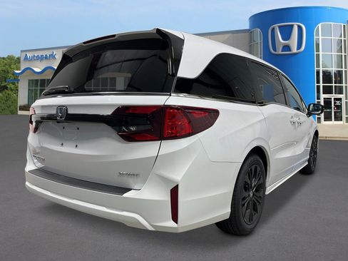New 2026 Honda Odyssey Sport-L image 5