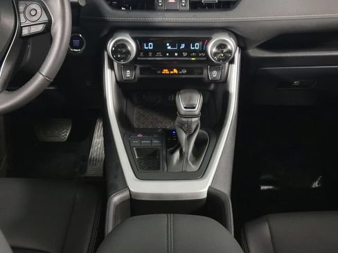 Used 2025 Toyota RAV4 XLE Premium FWD image 25