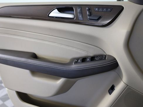 Used 2014 Mercedes-Benz ML 350 4MATIC image 29