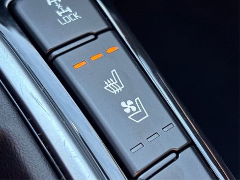 Used 2024 Kia Seltos SX w/ SX Sunroof Package image 39