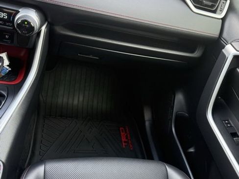 Used 2023 Toyota RAV4 TRD Off-Road image 33