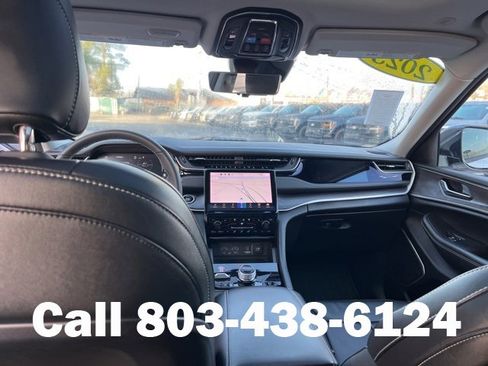 Used 2023 Jeep Grand Cherokee 4WD 4xe w/ Luxury Tech Group II image 15