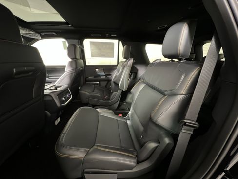 New 2025 Ford Expedition Tremor image 25