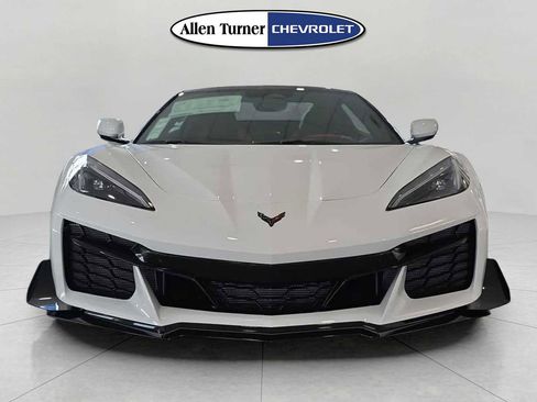 New 2026 Chevrolet Corvette Z06 RWD image 2