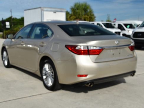 Used 2013 Lexus ES 350 image 5