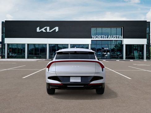 New 2026 Kia EV6 Wind RWD image 5