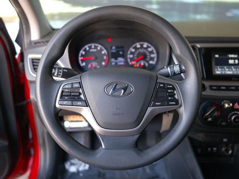 Used 2020 Hyundai Accent SE image 15