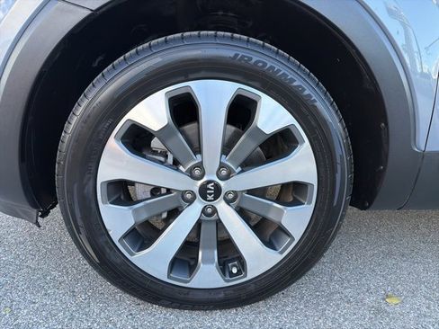 Used 2020 Kia Telluride S image 25