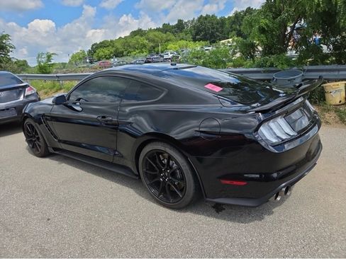 Used 2020 Ford Mustang Shelby GT350 w/ Technology Package RWD image 2