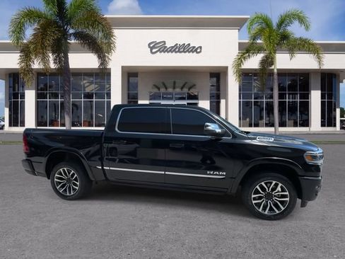 Used 2025 RAM 1500 Limited w/ Body Color Bumper Group AWD/4WD image 17
