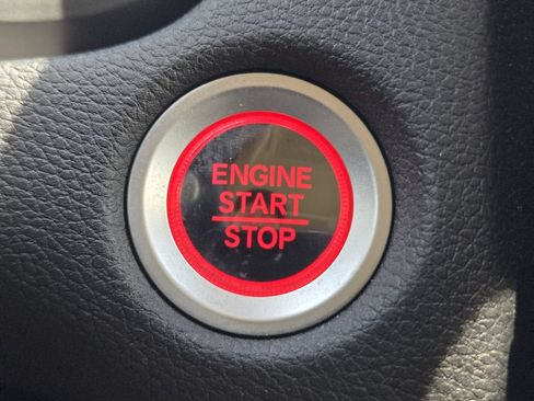 Used 2019 Honda CR-V Touring image 26