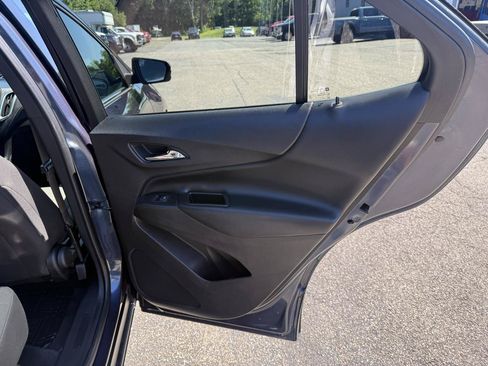 Used 2018 Chevrolet Equinox LT w/ Sun & Infotainment Package AWD/4WD image 19