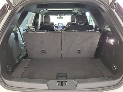Used 2020 Ford Explorer ST w/ Premium Technology Package AWD/4WD image 22