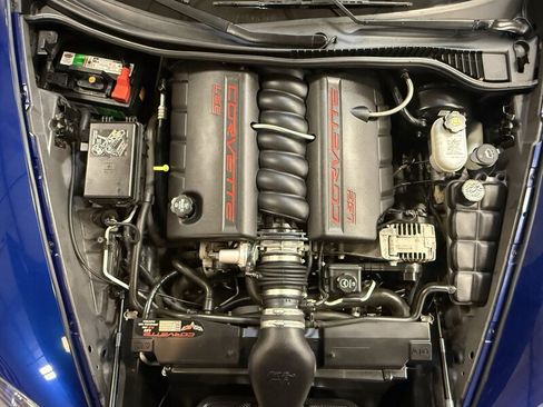 Used 2006 Chevrolet Corvette Coupe w/ Preferred Equipment Group RWD image 35