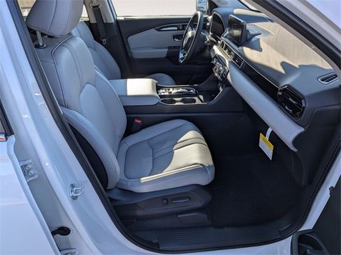 New 2025 Honda Pilot EX-L image 31