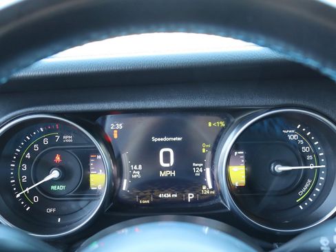 Used 2022 Jeep Wrangler Unlimited Rubicon 4xe image 29