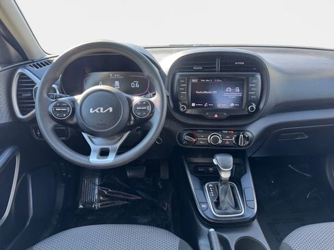 Used 2023 Kia Soul LX w/ Option Group 015 image 12