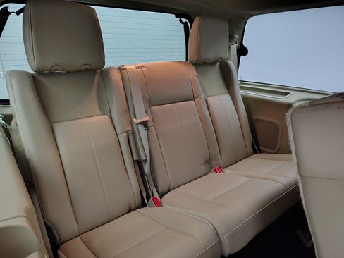 Used 2015 Ford Expedition Limited w/ Equipment Group 301A image 35
