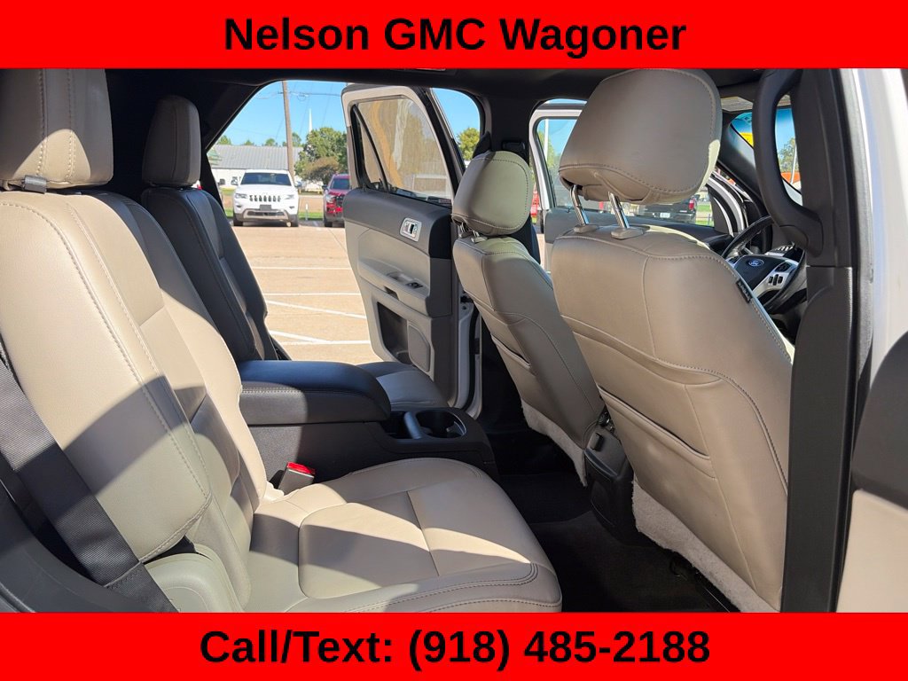 Used 2015 Ford Explorer XLT w/ Equipment Group 202B FWD image 19
