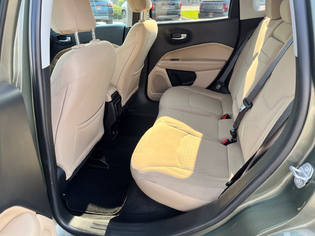 Used 2018 Jeep Compass Sport AWD/4WD image 20