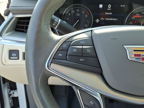 Used 2023 Cadillac XT5 Premium Luxury w/ Technology Package FWD image 10