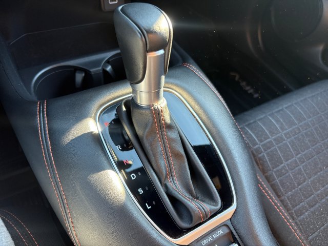 Used 2024 Honda HR-V Sport image 17