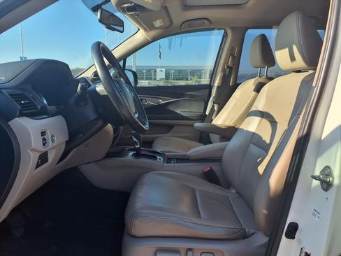 Used 2019 Honda Ridgeline RTL-T image 16