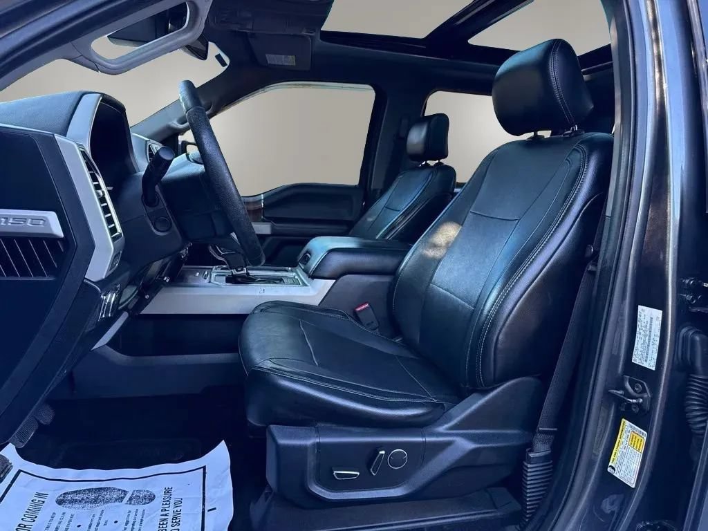 Used 2016 Ford F150 Lariat w/ Equipment Group 502A Luxury RWD image 9