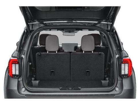 Used 2026 Ford Explorer Platinum image 10