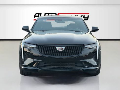 Used 2025 Cadillac CT4 Premium Luxury RWD image 2