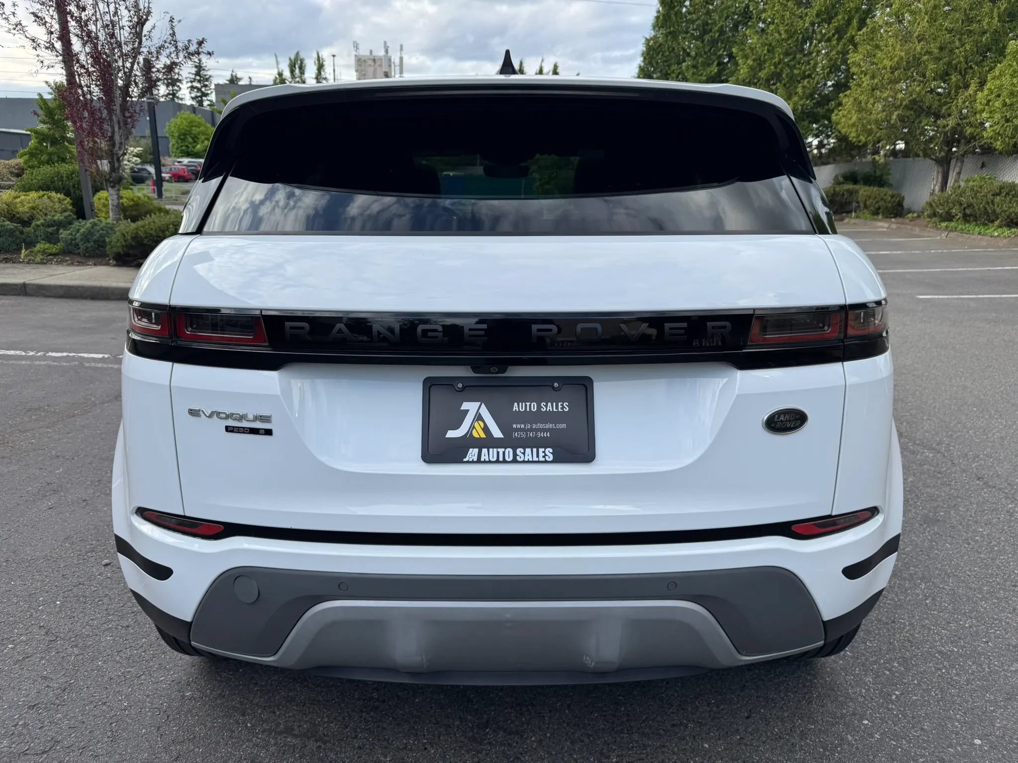 Used 2020 Land Rover Range Rover Evoque S AWD/4WD image 9