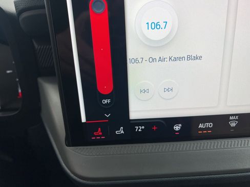 New 2025 Ford Maverick XLT w/ XLT Luxury Package image 25