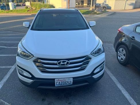Used 2016 Hyundai Santa Fe Sport 2.0T w/ Option Group 05 AWD/4WD image 2