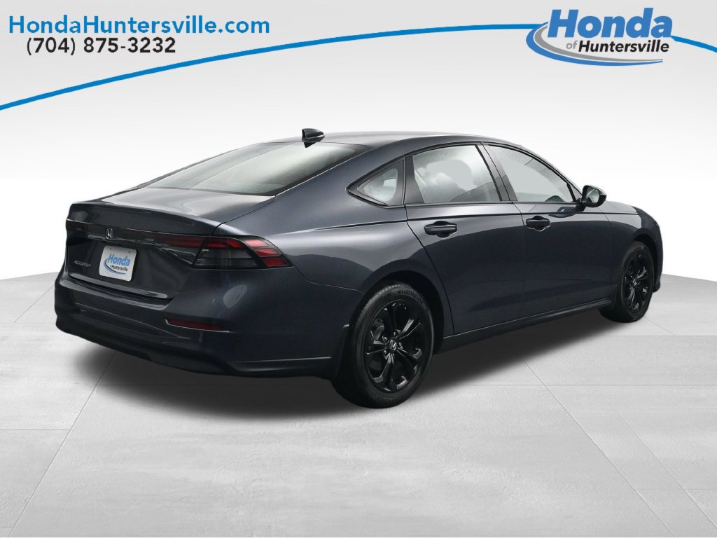 Used 2025 Honda Accord SE image 8