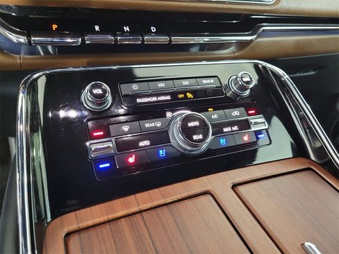 Used 2023 Lincoln Navigator L Reserve image 27