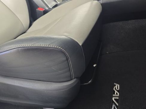 Used 2017 Toyota RAV4 Limited w/ Advanced Technology Package AWD/4WD image 32