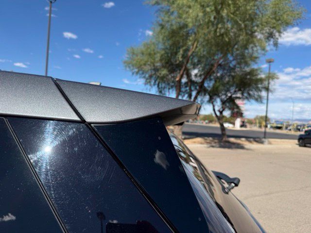 Used 2021 Ford Explorer Limited w/ Equipment Group 301A RWD image 8